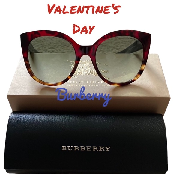 Burberry Sunglasses - Picture 8 of 9